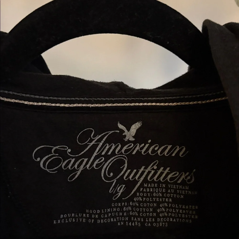 American Eagle Sweatshirt - Picture 2 of 3